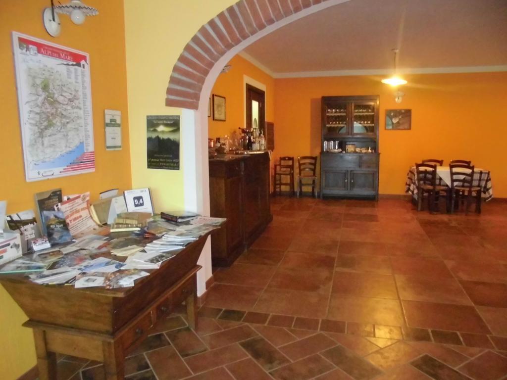 Agriturismo Bio-Ecologico Sant'Isidoro 로카포르테 몬도비 외부 사진