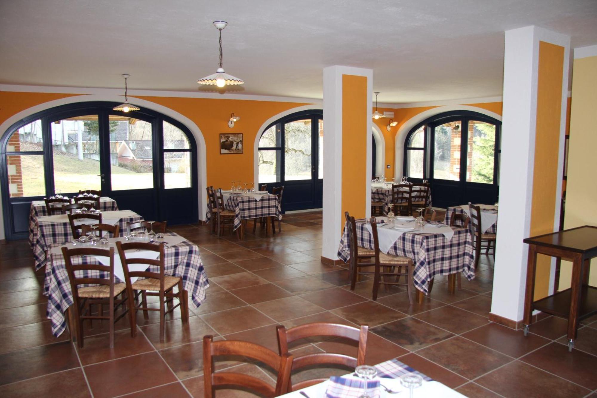 Agriturismo Bio-Ecologico Sant'Isidoro 로카포르테 몬도비 외부 사진