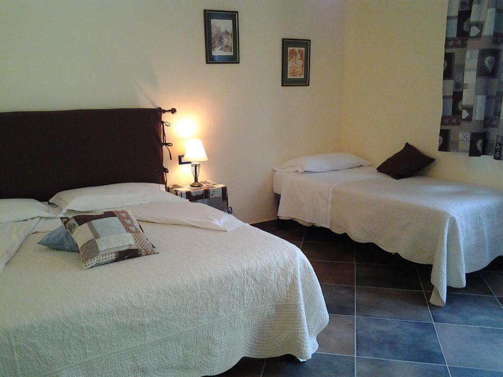 Agriturismo Bio-Ecologico Sant'Isidoro 로카포르테 몬도비 객실 사진